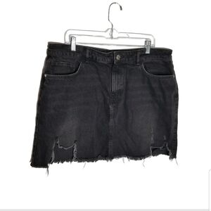 Forever 21 Jean Mini Skirt Women's Size 3X Distressed Black Medium Wash